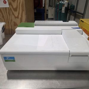 Perkin Elmer Lambda 35 UV VIS Spectrometer